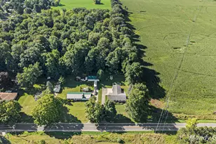 1890 Coral Rd NE, Edmore, MI 48829 - Photo 27