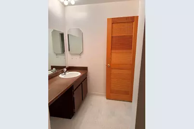 4921 N Crooks Road #N-10, Royal Oak, MI 48073 - Photo 15