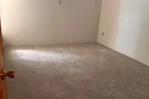 4921 N Crooks Rd, Royal Oak, MI 48073 - Photo 17