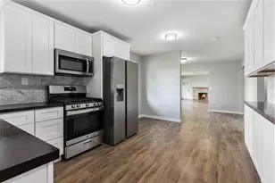 4761 Kalamazoo Ave SE, Kentwood, MI 49508 - Photo 7