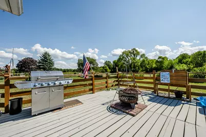 2462 Maple Lane, Benton Harbor, MI 49022 - Photo 25