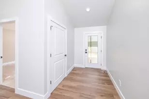 6897 Abbey Ln, Canadian Lakes, MI 49346 - Photo 23