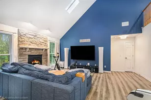 5477 Fairview St, Stevensville, MI 49127 - Photo 3