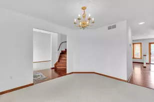 1860 Chicory Ridge Rd, Ann Arbor, MI 48103 - Photo 9