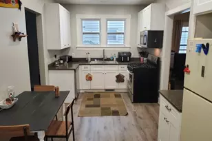 1212 Washington Ave, Kalamazoo, MI 49001 - Photo 7