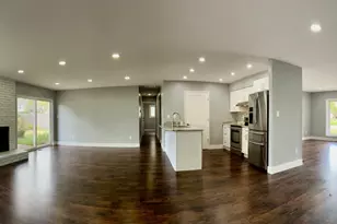 4655 Ashburton Pl, Sterling Heights, MI 48310 - Photo 17