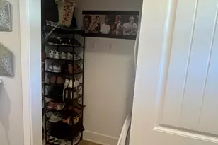 7191 Glendora Ln, Kalamazoo, MI 49009 - Photo 7