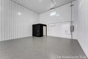 2695 Hein Rd, Muskegon, MI 49445 - Photo 11