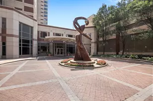 103 Campau Cir NW, Grand Rapids, MI 49503 - Photo 1