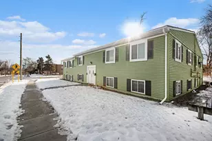 221 N Normal St, Ypsilanti, MI 48197 - Photo 5