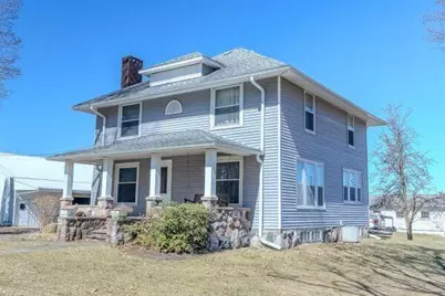 832 W Front Street, Burr Oak, MI 49030 - Photo 7