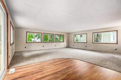 1444 Mark Street NE, Grand Rapids, MI 49525 - Photo 9