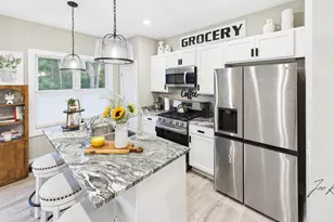 7230 Atwater Dr, Norton Shores, MI 49456 - Photo 9