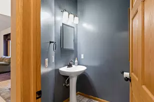 18716 Sioux Dr, Spring Lake, MI 49456 - Photo 21