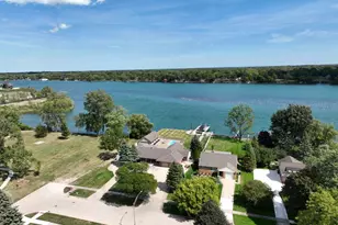 1935 Church Pl, Trenton, MI 48183 - Photo 47