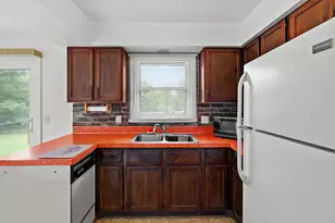 42598 15th Ave, Bloomingdale, MI 49026 - Photo 9