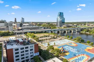 600 Monroe Ave NW, Grand Rapids, MI 49503 - Photo 3