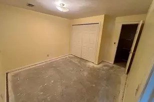 68738 S S Shore Dr, Edwardsburg, MI 49112 - Photo 15