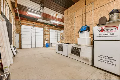 11406 E 8th Street, Reed City, MI 49677 - Photo 9