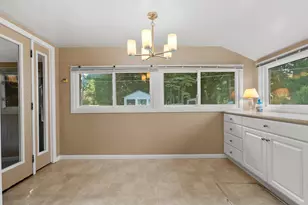 10494 Tomkinson Dr, Scotts, MI 49088 - Photo 9