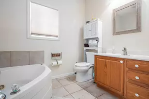 69154 Elkhart Rd, Edwardsburg, MI 49112 - Photo 5