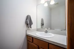 3980 Applegrove Ln, Lansing, MI 48911 - Photo 31