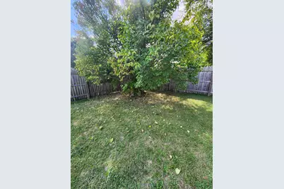 802 Parker Street, Crystal, MI 48818 - Photo 23