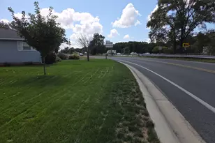 1100 Harvey St, Muskegon, MI 49442 - Photo 27