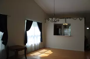 15416 Winchester Cir, Grand Haven, MI 49417 - Photo 7