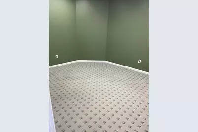 38 Veterans Drive #10, Holland, MI 49423 - Photo 9