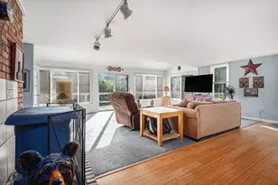 55945 Inn-D-Inn Dr, Dowagiac, MI 49047 - Photo 13