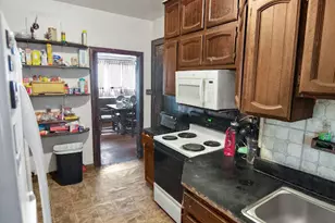2041 Atkinson St, Detroit, MI 48206 - Photo 9