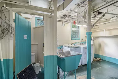 2340 Springhill Drive, Kalamazoo, MI 49008 - Photo 35