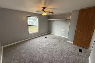 129 Maple Ct, Muskegon, MI 49445 - Photo 13