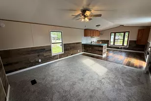 129 Maple Ct, Muskegon, MI 49445 - Photo 7