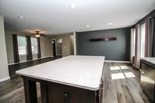 7237 White Oak Cir, Portage, MI 49002 - Photo 13