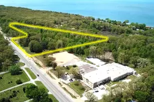 18300 Us-12, New Buffalo, MI 49117 - Photo 1
