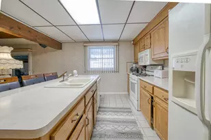 26160 Princeton St, Inkster, MI 48141 - Photo 11