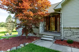 3738 Cullen Rd, Howell, MI 48855 - Photo 3