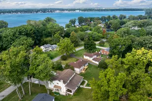 28771 Brooke Circle, Grosse Ile, MI 48138 - Photo 3