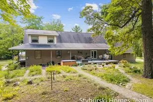 226 N 176th Ave, Walkerville, MI 49459 - Photo 3