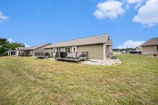 784 Meadows Ct, Grass Lake, MI 49240 - Photo 21