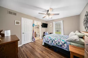 784 Meadows Ct, Grass Lake, MI 49240 - Photo 11