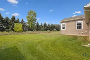 5906 Trillium Hills Dr NE, Rockford, MI 49341 - Photo 43