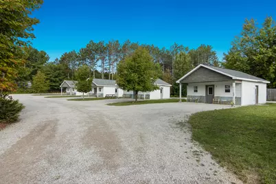 4871 US Highway 31 N, Central Lake, MI 49622 - Photo 11