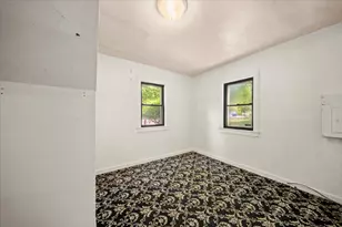 344 Abbie St SE, Wyoming, MI 49548 - Photo 13