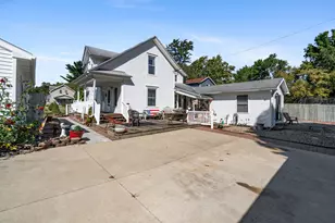 1115 Cooper St, Jackson, MI 49202 - Photo 11