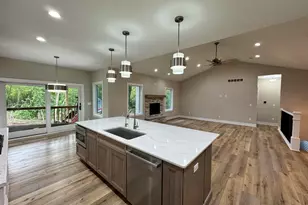 5570 Golf Club Rd, Howell, MI 48843 - Photo 5