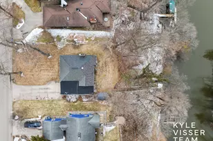 2757 Cascade Springs Dr SE, Grand Rapids, MI 49546 - Photo 39