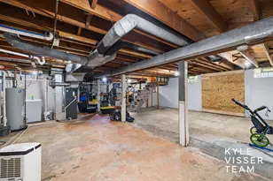 2757 Cascade Springs Dr SE, Grand Rapids, MI 49546 - Photo 21